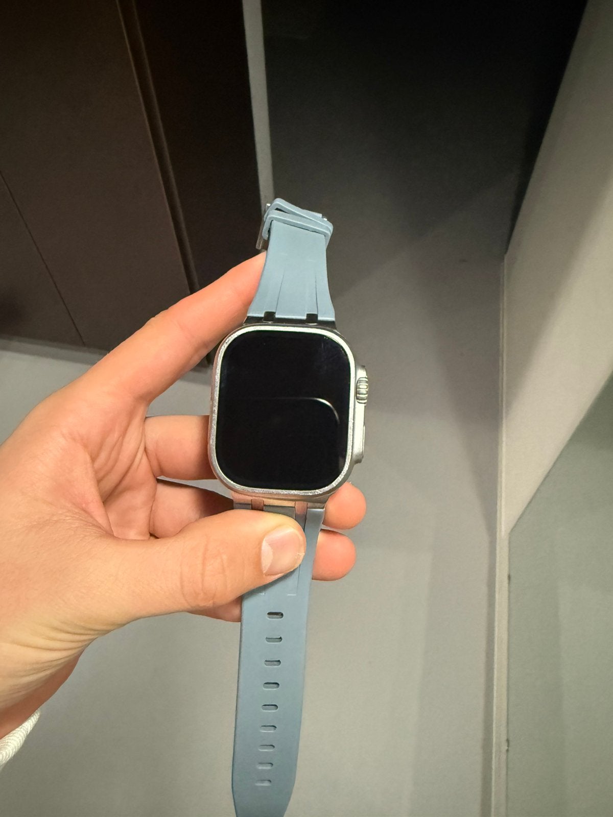 Apple Watch Ultra - excellent état - 91 % de batterie, Bijoux, Sacs & Beauté, Étanche, Gris, Enlèvement ou Envoi, IOS