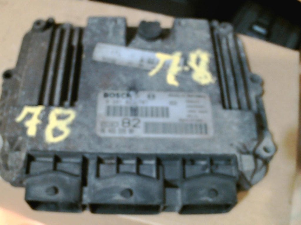 Boitier moteur Peugeot 206 1.4 HDi (78), Auto-onderdelen, Overige Auto-onderdelen, Peugeot, Gebruikt, Ophalen