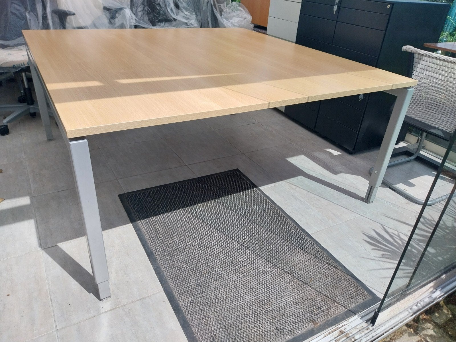 Grote tafel 160 x 160, Enlèvement, Table
