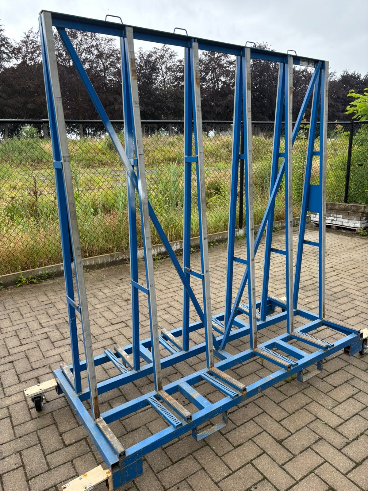 Glasbok in goede staat, Ophalen