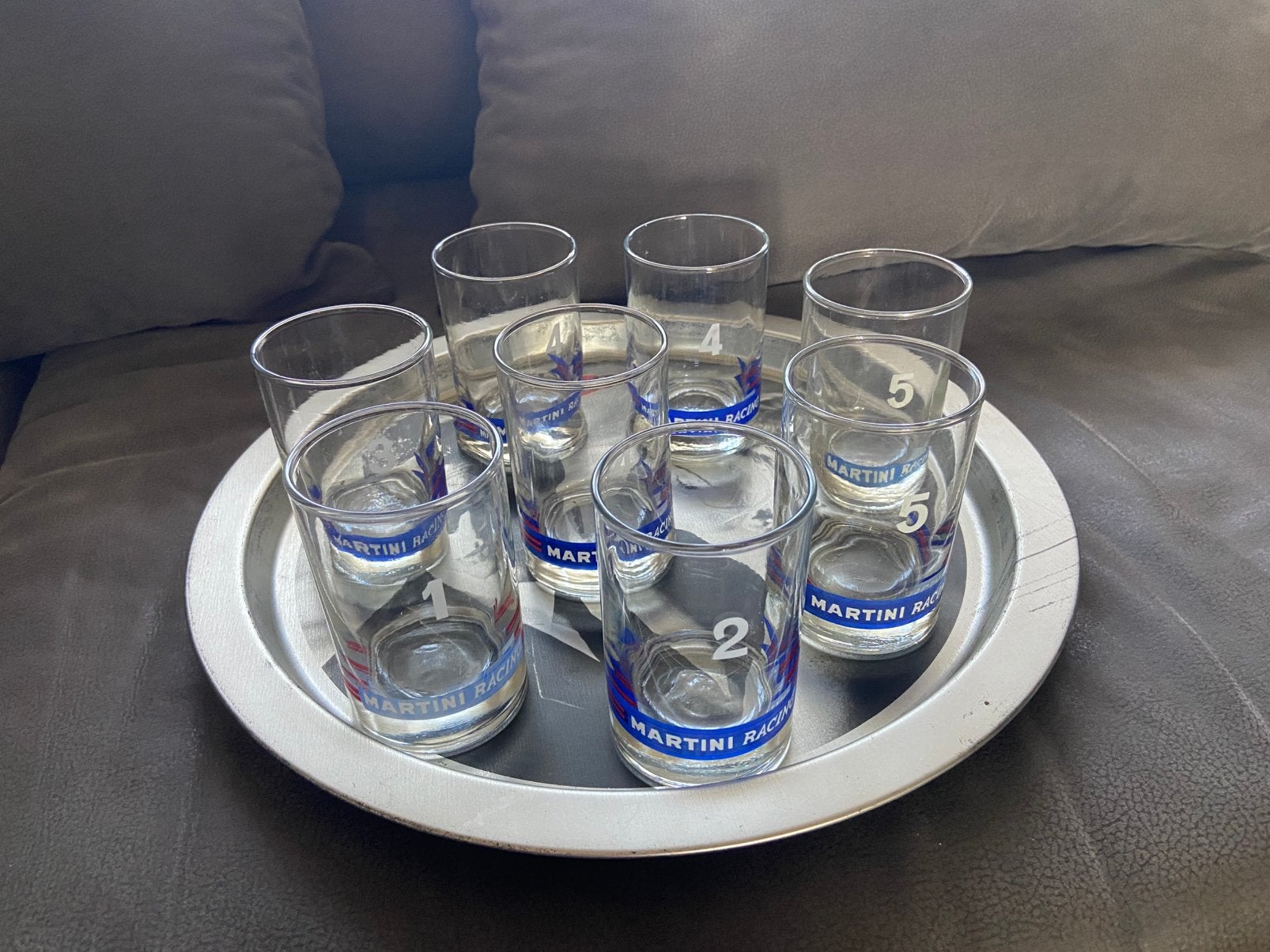 Verres à martini avec plateau, Enlèvement ou Envoi, Comme neuf, Ustensile