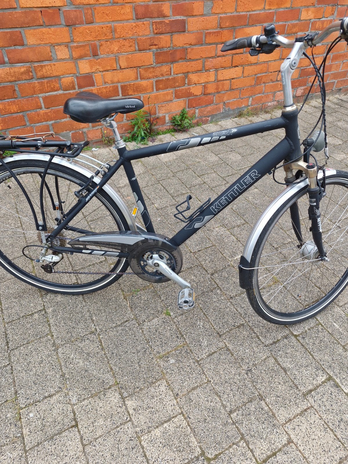 Herenfiets merk kettler, Enlèvement