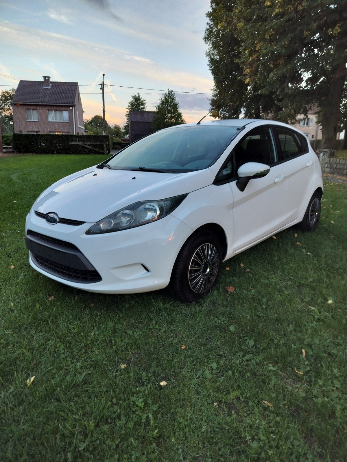 Ford Fiesta 1.25 benzine 2010 euro 5, Autos, Euro 5, Achat, 4 portes, Boîte manuelle