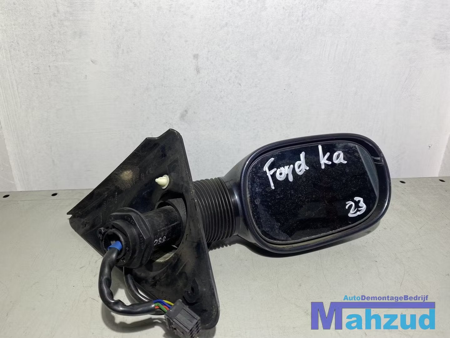 FORD KA 1 rechts spiegel buitenspiegel 1996-2008, Autos : Pièces & Accessoires, Info@ford.com, Ford Motor Company, American Road 1
48126  Dearborn