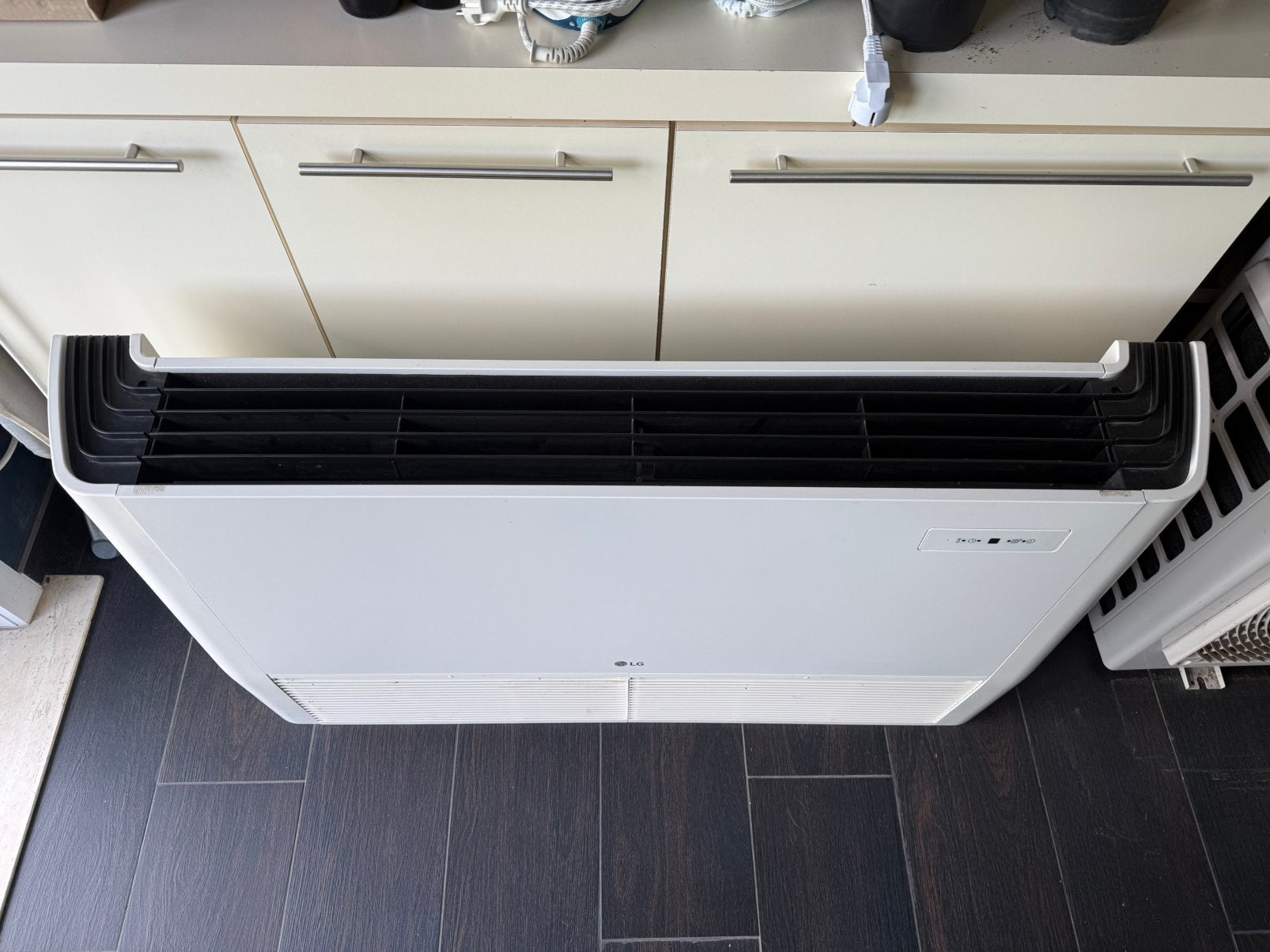 Plafond airco LG, Elektronische apparatuur, Ophalen, Zo goed als nieuw