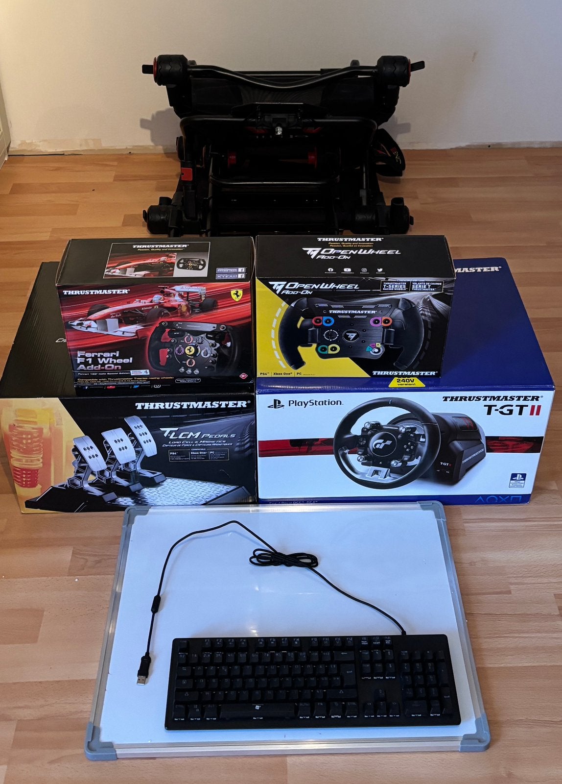 Setup Sim Racing Thrustmaster complet + Cockpit GRATUIT, Ophalen, Zo goed als nieuw, Stuur of Pedalen, PlayStation 4