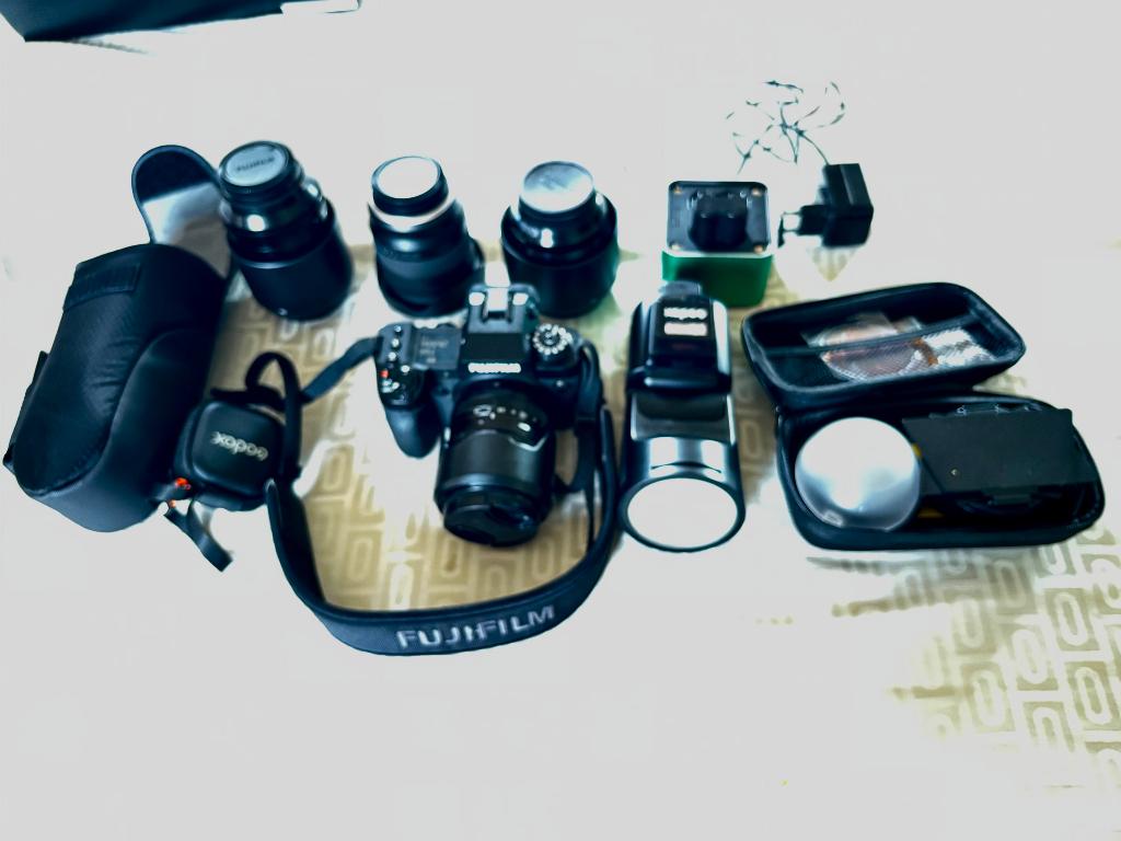 Fuji X-H2 + objectifs 23mm , 56 mm , 90 mm , 11-20 mm, TV, Hi-fi & Vidéo, Enlèvement, Comme neuf, Fuji