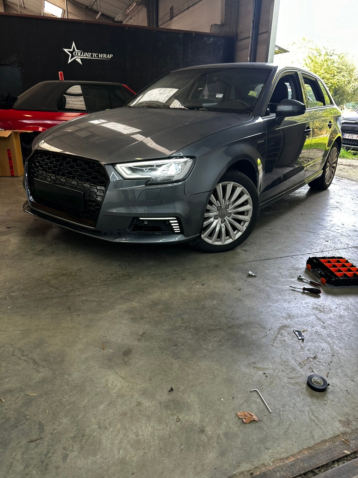 Audi a3, Auto's, 4 deurs, Stof, Zilver of Grijs, Te koop