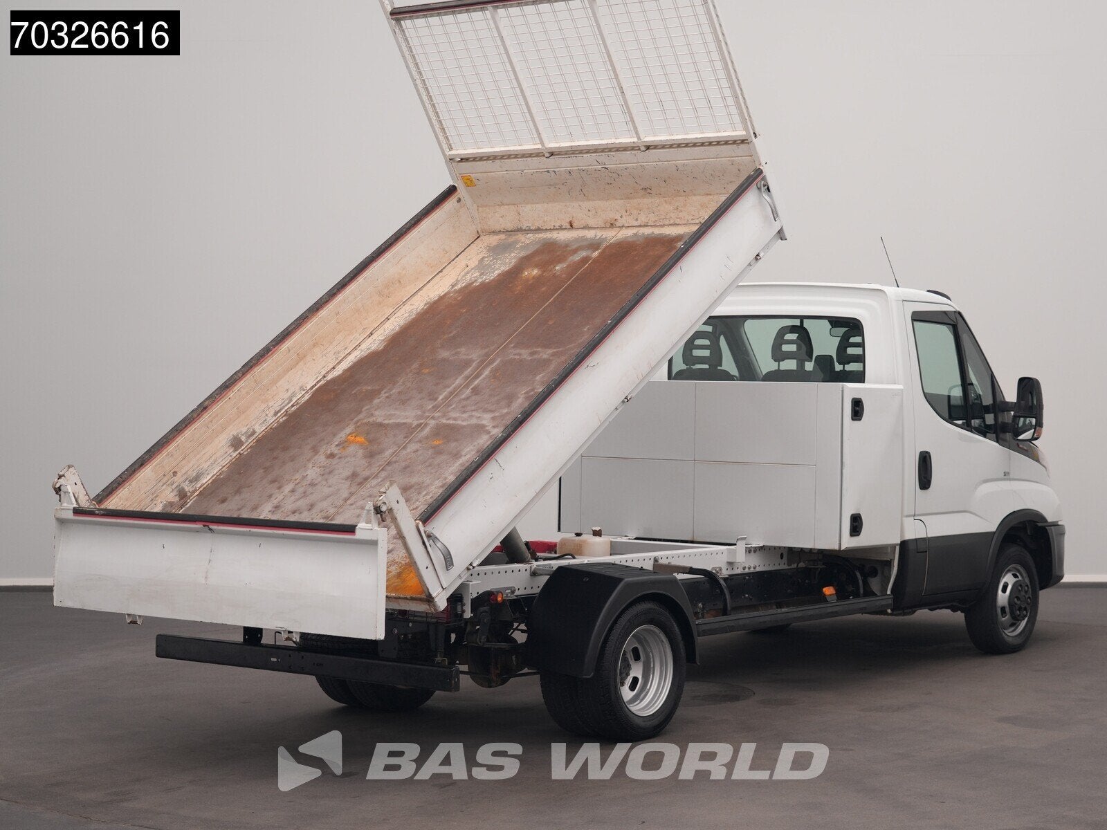 Iveco Daily 35C16 3.0L Kipper met Kist Dubbellucht 3,5t Trek, Auto's, Bestelwagens en Lichte vracht, Stof, Gebruikt, Euro 6, 4 cilinders