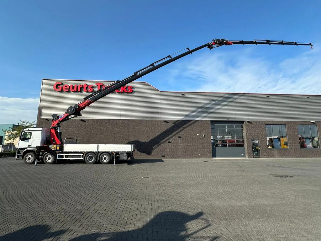Mercedes-Benz Arocs 3251 8X2 + HMF 7020-K7 FJ 1400-K6 KRAAN/, Autos, Camions, Achat, ABS, Caméra de recul, Air conditionné, Verrouillage central