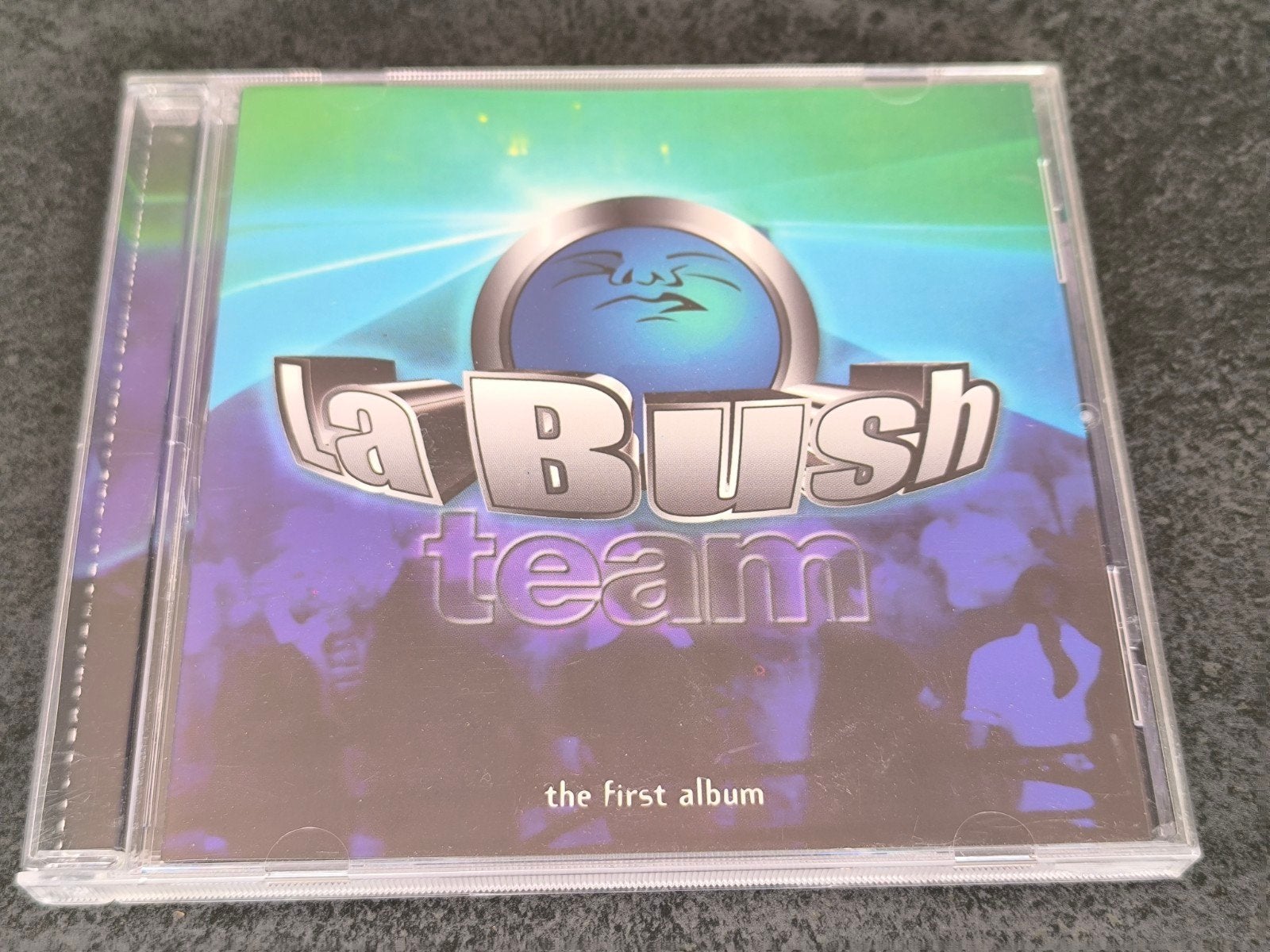 CD La Bush, The first album, Enlèvement ou Envoi, Utilisé, Album