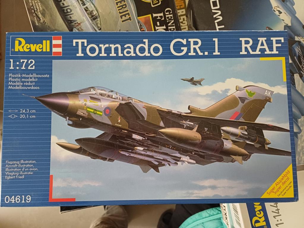 Revell Tornado, Hobby en Vrije tijd, Ophalen of Verzenden, Revell