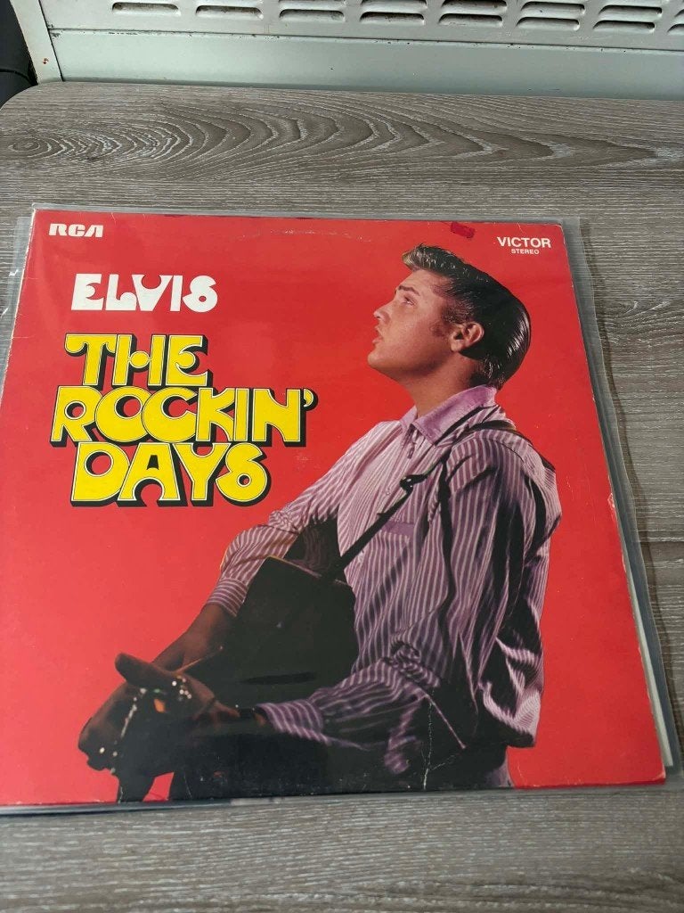 Elvis lp, The rockin' days, Duitse persing, orange label., CD & DVD, Vinyles | Rock, Enlèvement ou Envoi, Rock 'n' roll, Utilisé