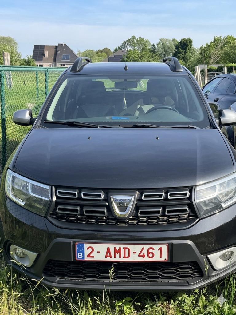 Dacia Sandero Stepway, Bluetooth, 898 cc, Euro 6, 5 deurs