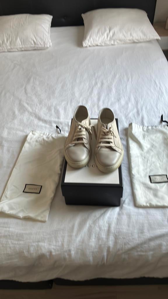 Gucci, Enlèvement, Comme neuf