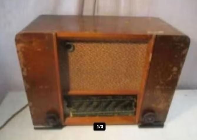 Zeldzame Antieke Houten Radio van Soniclair - type 548, Ophalen of Verzenden