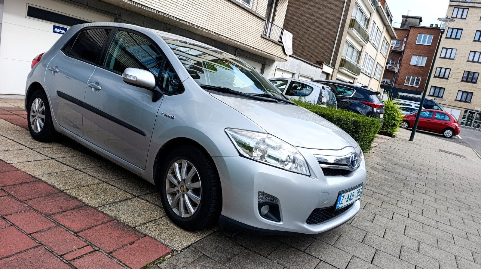 Toyota Auris Hybride 2011 CLim jantes Voiture Belge CTOKcarp, Achat, Entreprise, Entretenue par le concessionnaire, 5 portes