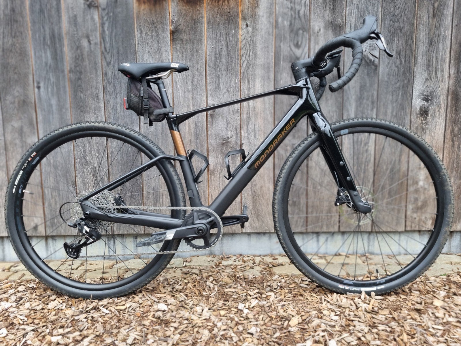 Mondraker Dusty R, 10 tot 15 versnellingen, Zo goed als nieuw, Schijfrem, Ophalen