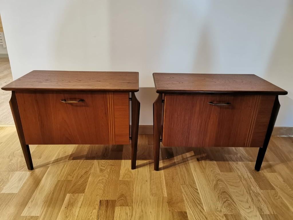 Louis van Teeffelen - Tables de nuit / Nightstands., Ophalen of Verzenden