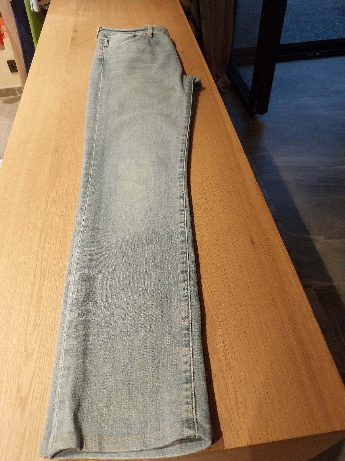 Jeans LEVI'S taille 29 en stretch à peine porté, Enlèvement ou Envoi