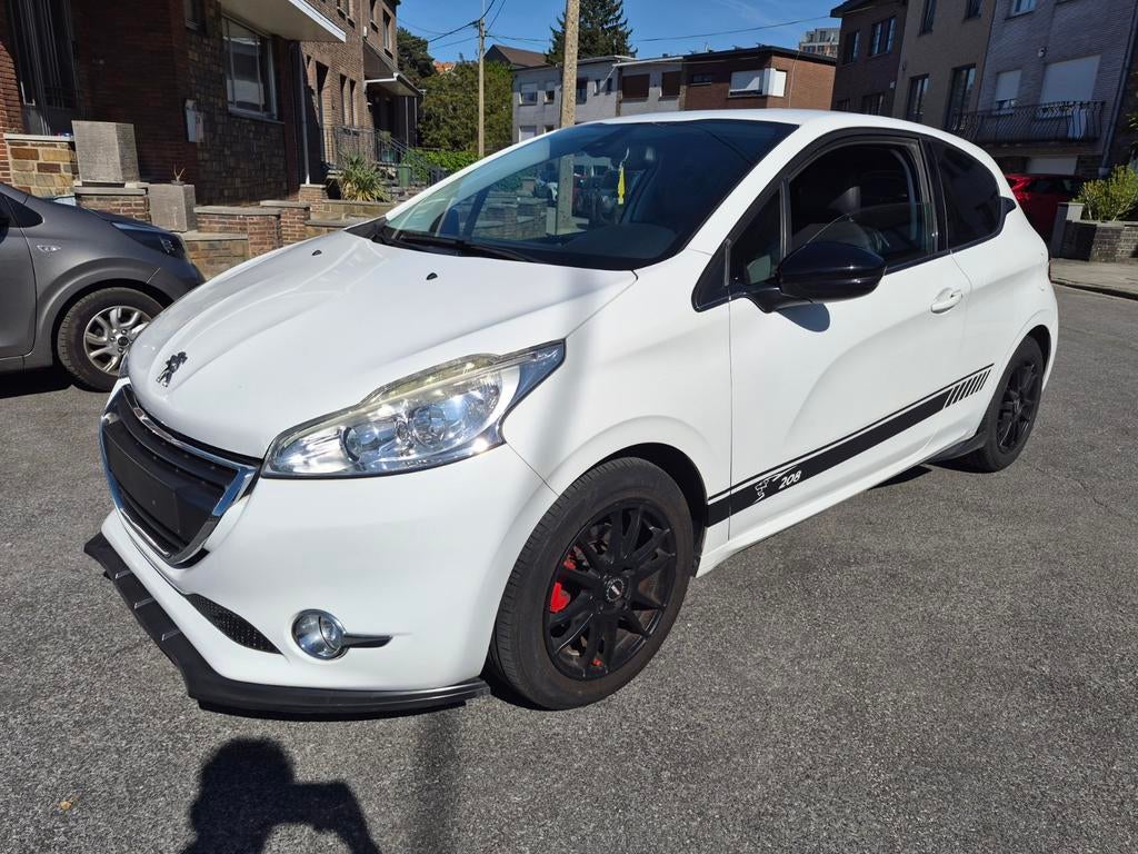Peugeot 108 1.2 essence 2014 avec 105.000km, Autos, Peugeot, Achat, Boîte manuelle, Particulier, Essence