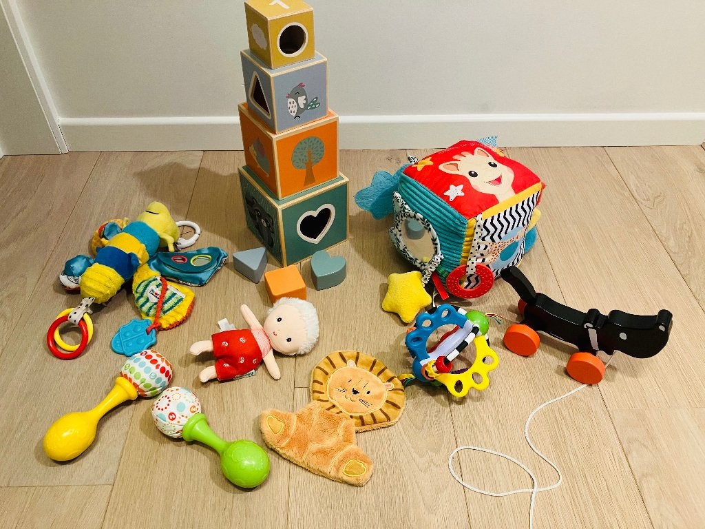 Baby speelgoed : 2 leuke sets, Kinderen en Baby's, Speelgoed | Babyspeelgoed, Ophalen, Zo goed als nieuw, Overige typen