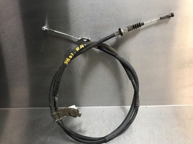 CABLE FREIN A MAIN ABS Mazda 3 (BM / BN) (01-2013/05-2019), Utilisé, Mazda