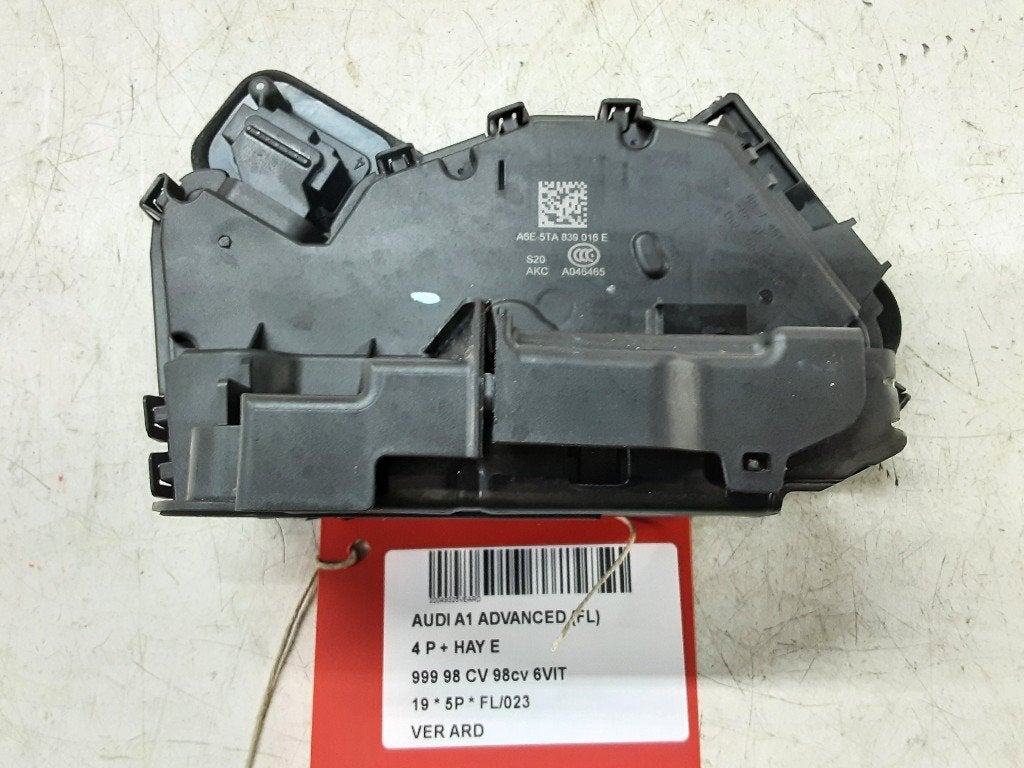 SERRURE DE PORTE ARRIÈRE DROITE Audi A1 Sportback (GBA), Mevr. I. Hauben, Audi, Utilisé, Arrière