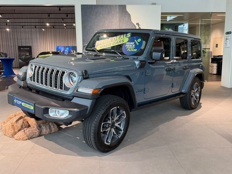 Jeep Wrangler Unlimited 4xe PHEV Sahara AT8 4X4, Automaat, Zwart, 4 cilinders, Bedrijf