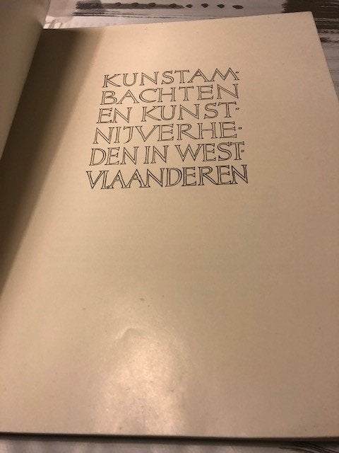 Kunstenambachten en Kunstnijverheden in West-Vlaanderen *Uni, Enlèvement ou Envoi