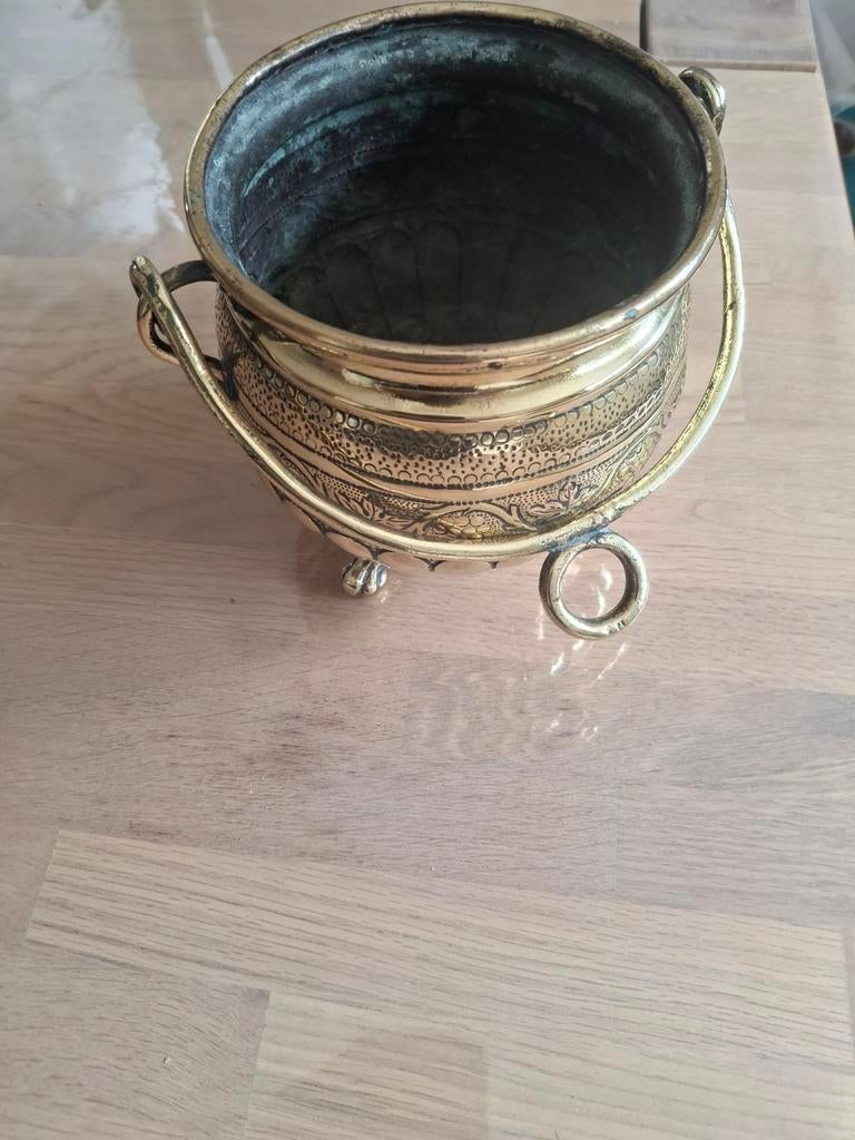 Keteltje, Antiek en Kunst, Ophalen