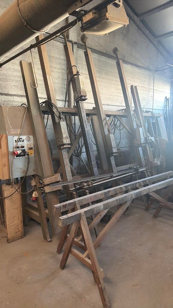 Presse cadreuse menuiserie, Enlèvement ou Envoi, Comme neuf