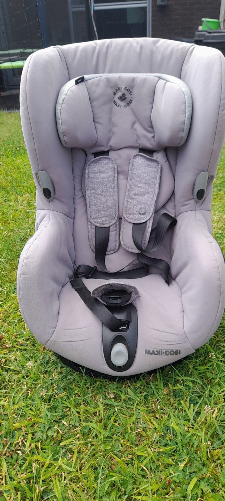 Maxi-Cosi Axiss lichtgrijs autostoel, Ophalen, Gebruikt, Maxi-Cosi, Autogordel