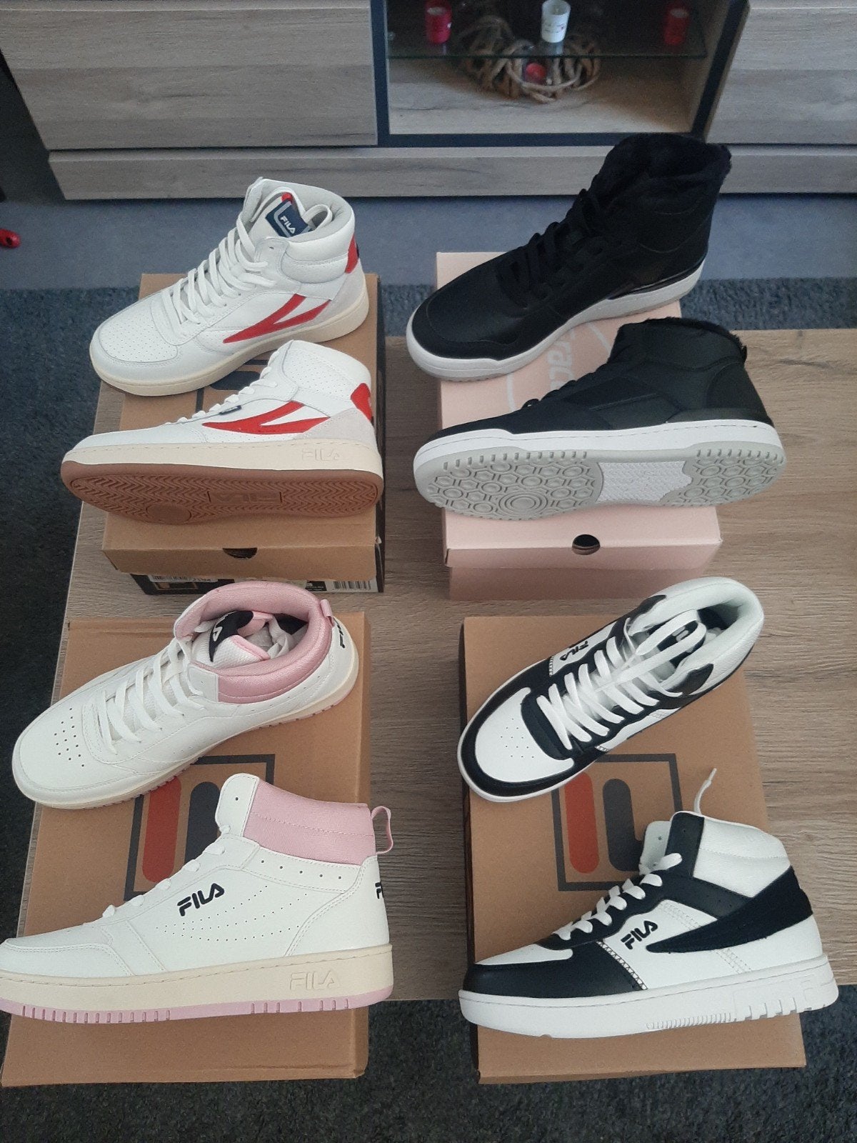 Nouvelles baskets, toutes tailles 28 €/pc ou 4 paires à 99€, Vêtements | Femmes, Enlèvement ou Envoi, Neuf, Sneakers et Baskets