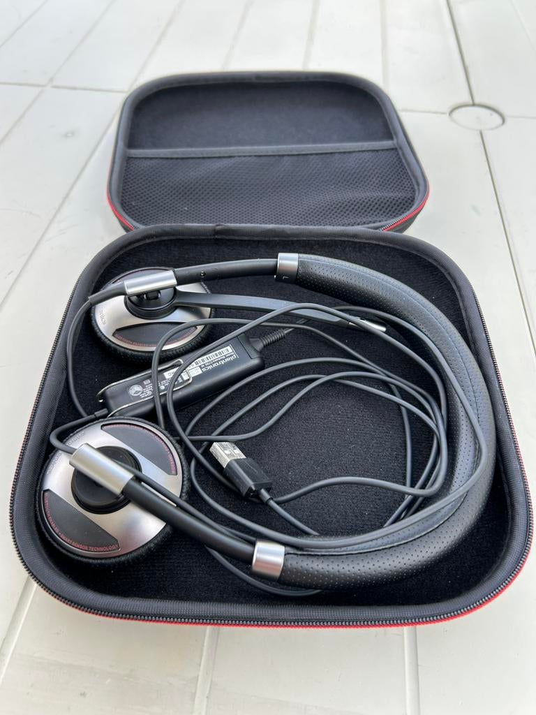 Plantronics Blackwire C720 USB headset + case, Enlèvement, Comme neuf