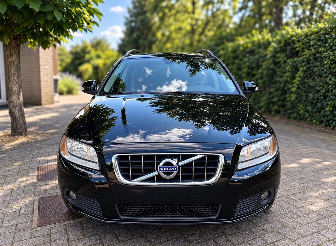 VOLVO V70 SUMMUM AWD – 205 PK – AUTOMAAT FACE LIFT EURO 5, Autos, Euro 5, Achat, 2400 cm³, V70