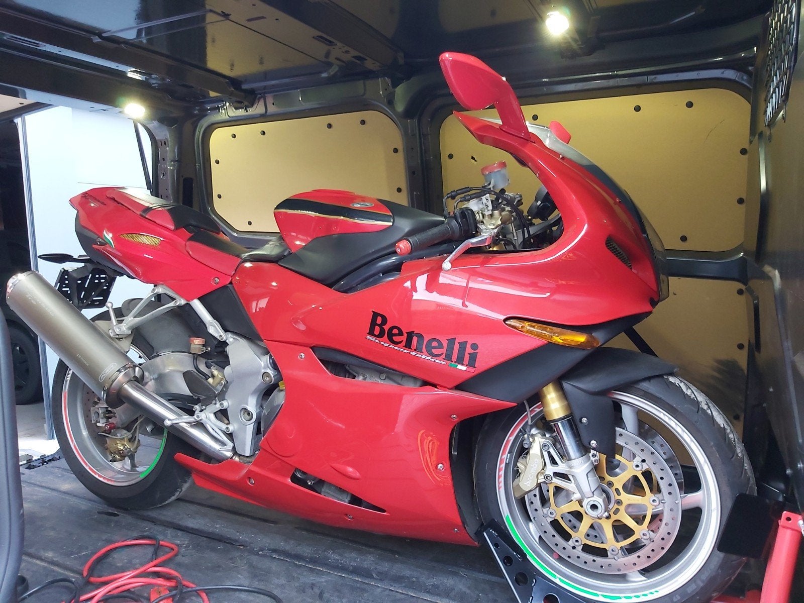 benelli tornado tre 900, Motoren, Ophalen