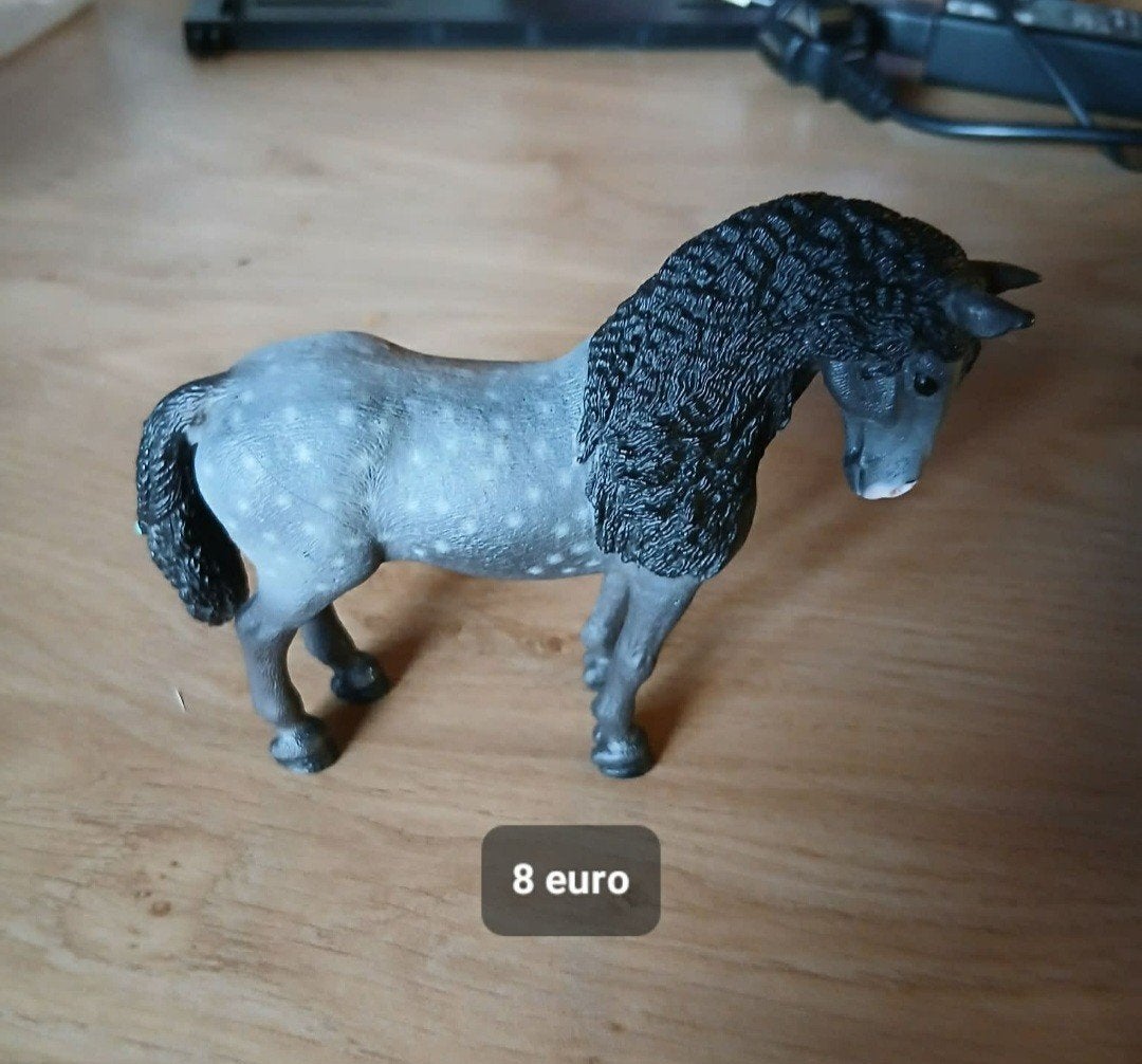 Paardjes van het merk Schleich., Enlèvement