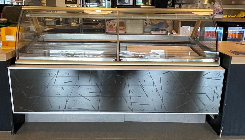 ISA schepijsvitrine 24 bakken met lichtbak — koeling defect, Zakelijke goederen, Horeca | Keukenapparatuur, Overige typen, Gebruikt