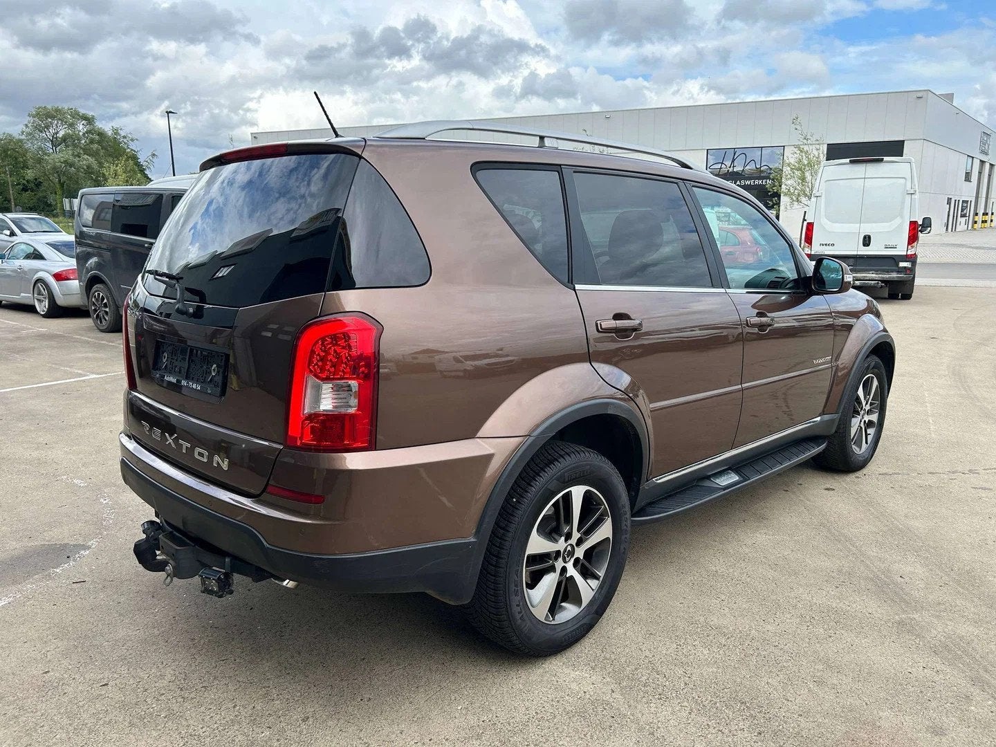 SsangYong Rexton Rexton 2.2 RX220e-Xdi 4WD lichtevracht uitv, Autos, SsangYong, Entreprise, 2 places, 131 kW, Noir