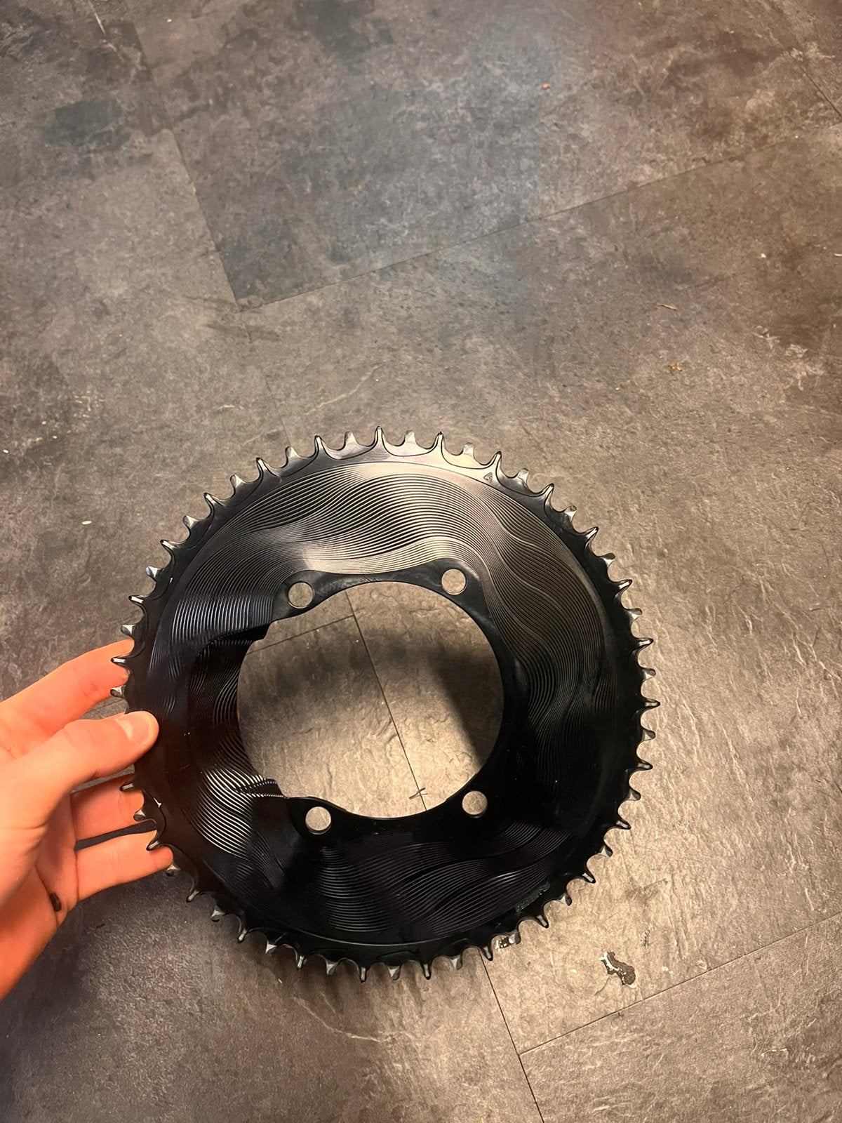 Aero 54T Narrow-Wide kettingblad voor Shimano 110 BCD 4B, Vélos & Vélomoteurs, Accessoires vélo | Autres Accessoires de vélo, Enlèvement