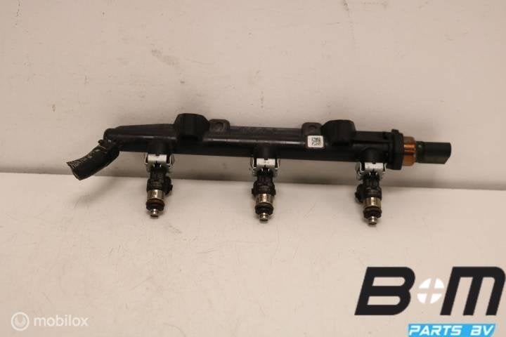 Brandstofrail met verstuivers VW Polo 2G 05C133313B, Utilisé
