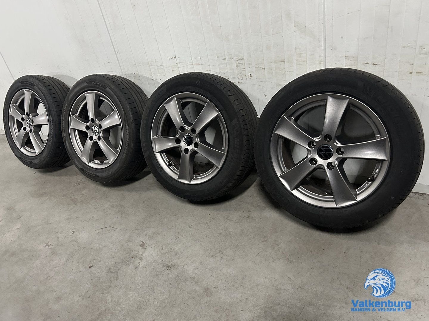 6mm! VAG VW Golf Caddy Audi A3 Leon 16 inch antraciet velgen, Gebruikt, -, Banden en Velgen, Zomerbanden