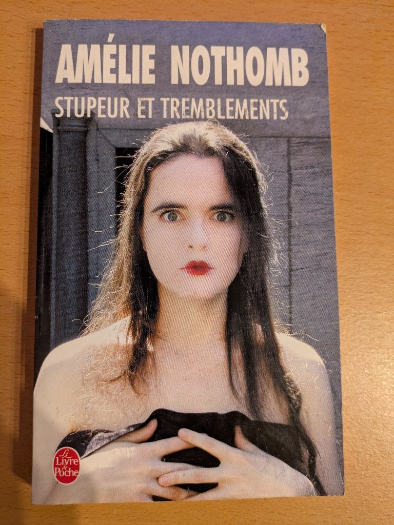 Angst en tremoren Amélie Nothomb, Boeken, Ophalen, Zo goed als nieuw, Amélie Nothomb