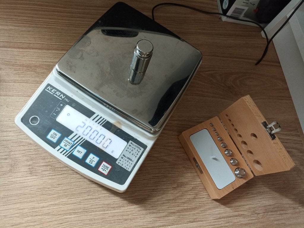 Precisieweegschaal, laboratorium weegschaal, Ophalen