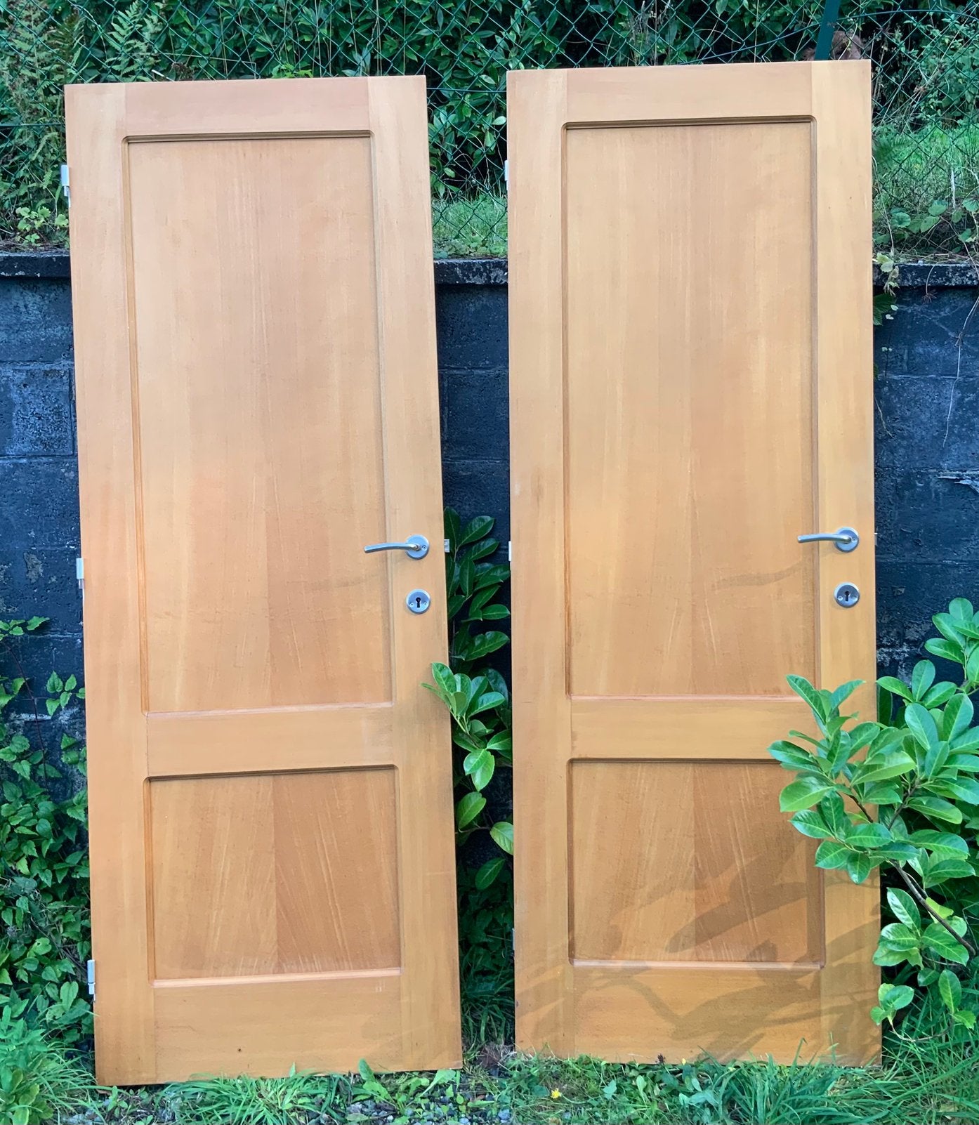 Lot de 2 portes intérieures pleines en bois massif, Bricolage & Construction, Porte intérieure, Porte pliante, Enlèvement, Utilisé