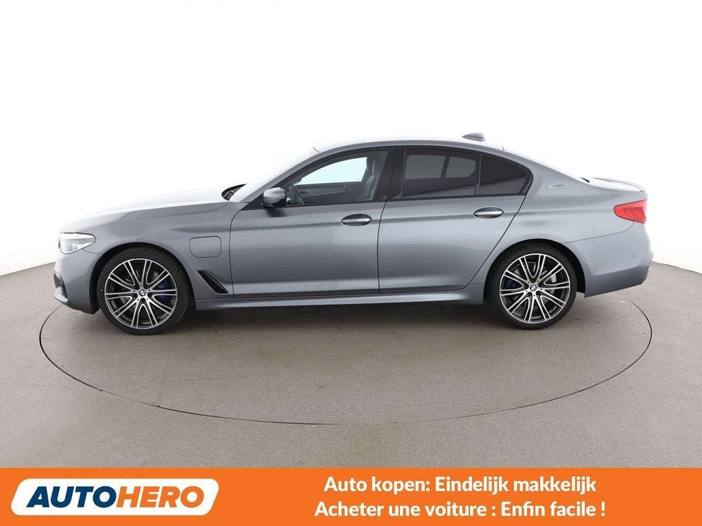 BMW 5 Serie 530 530e M Sport (bj 2018, automaat), Achterwielaandrijving, Leder, Hybride Elektrisch/Benzine, Blauw