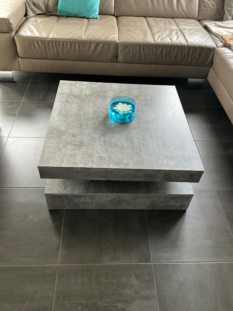 Vierkante salontafel in betonlook, Ophalen, Gebruikt, 50 tot 100 cm, Vierkant