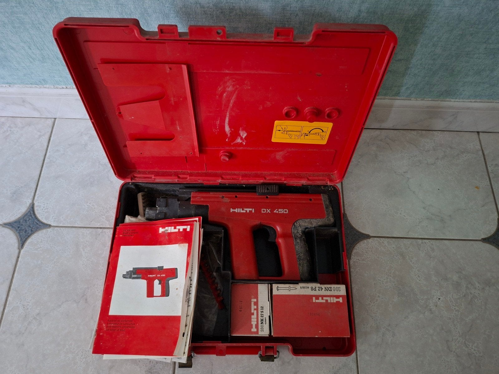 Nagelschiettoestel te koop, Enlèvement