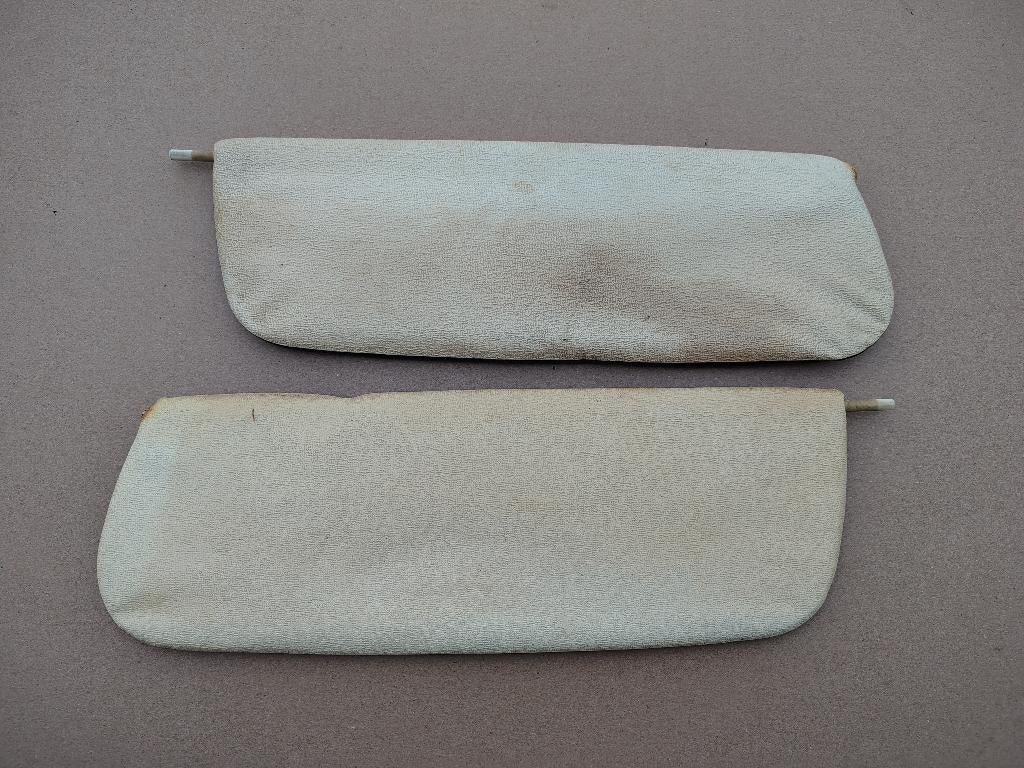 2x Zonnenkleppen / Set DAF 46/ 44, Verzenden